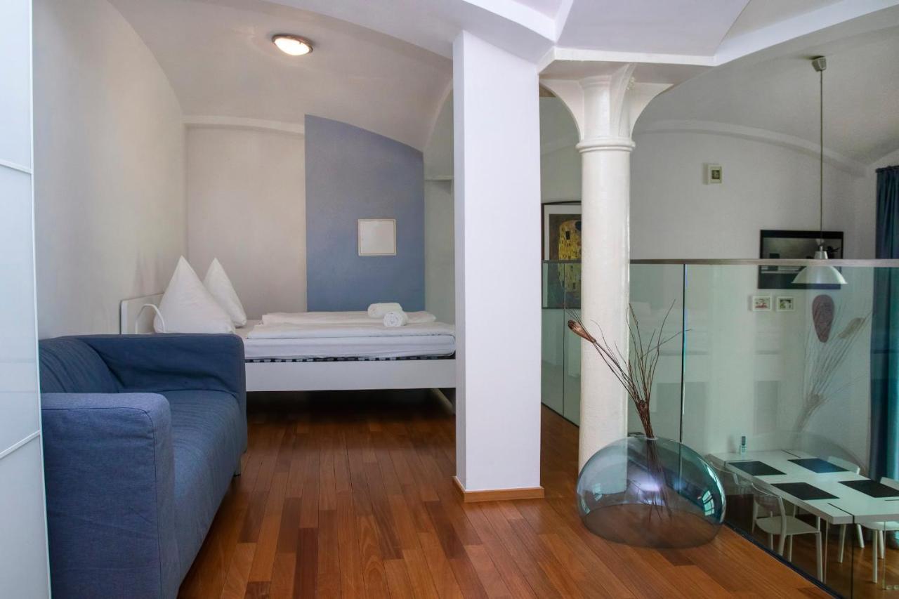 Modern Apartment With Terrace And Air Conditioning براغ المظهر الخارجي الصورة